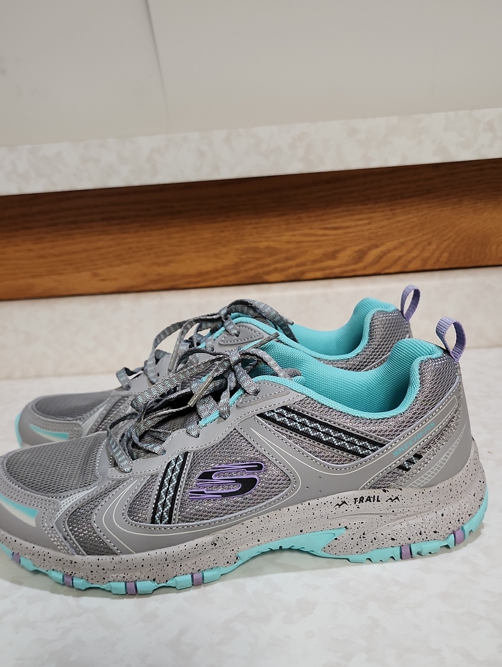 Skechers Gray, Teal & Purple Trail Running Shoes womens 9 number 2026